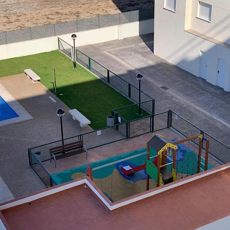 Beautiful Apartment With Pool Near The Beach Олива Экстерьер фото