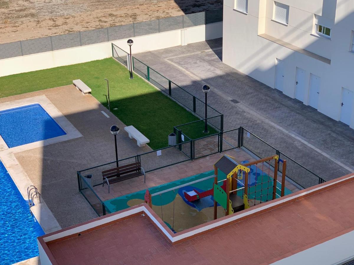 Beautiful Apartment With Pool Near The Beach Олива Экстерьер фото